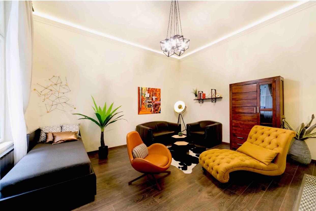 The Best Mondain Apartment Budapeste Exterior foto
