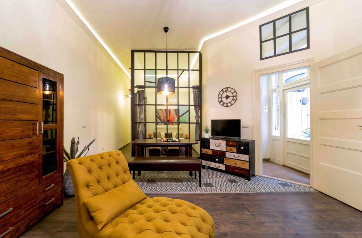 The Best Mondain Apartment Budapeste Exterior foto