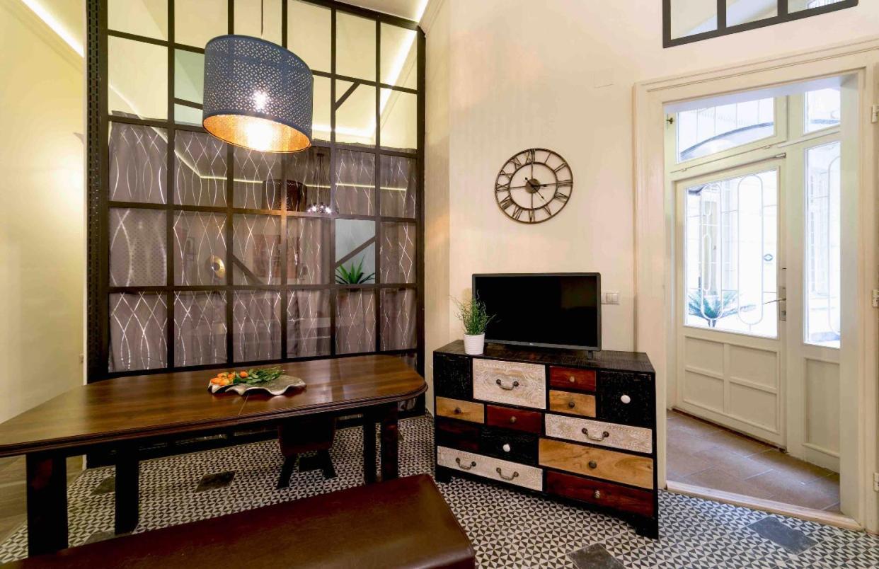 The Best Mondain Apartment Budapeste Exterior foto